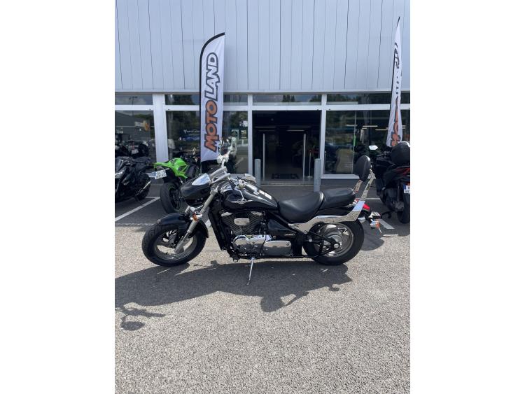 SUZUKI INTRUDER 800