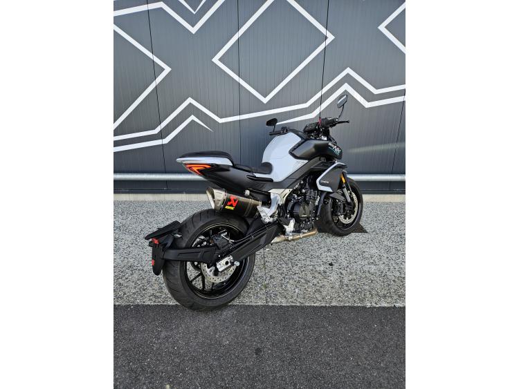 CF MOTO NK 800 SPORT
