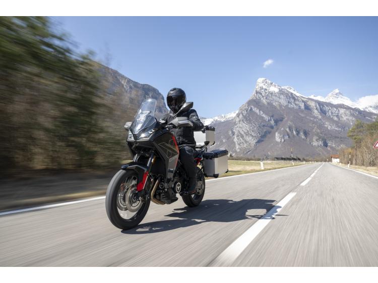 MOTO MORINI X-CAPE 700