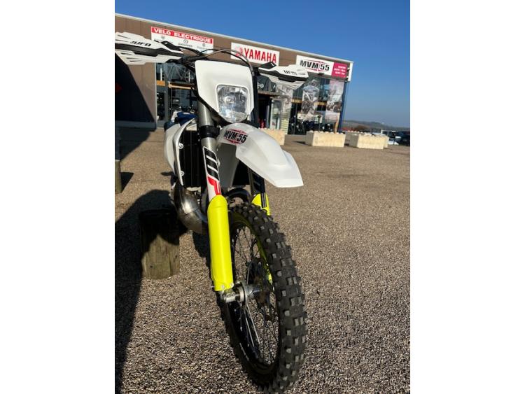 HUSQVARNA TE 300 I