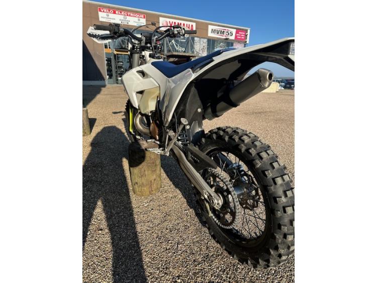 HUSQVARNA TE 300 I
