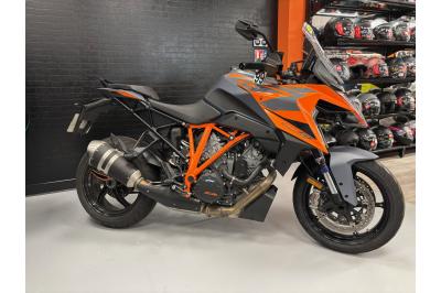 KTM 1290 SUPER DUKE GT