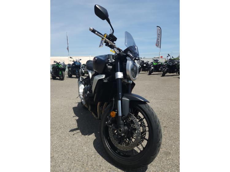 HONDA CB 1000 R