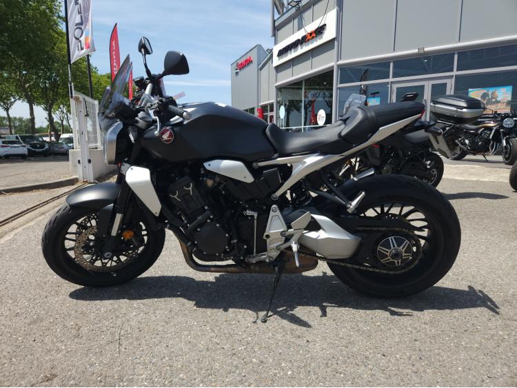 HONDA CB 1000 R