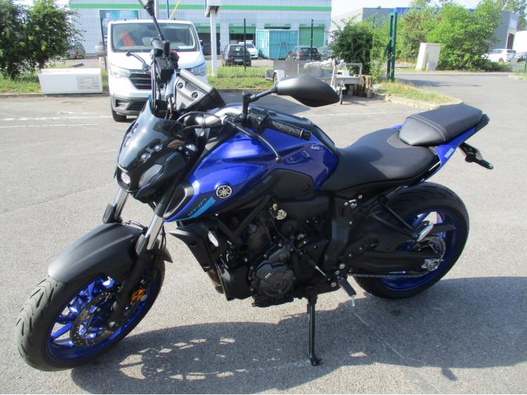 YAMAHA MT-07
