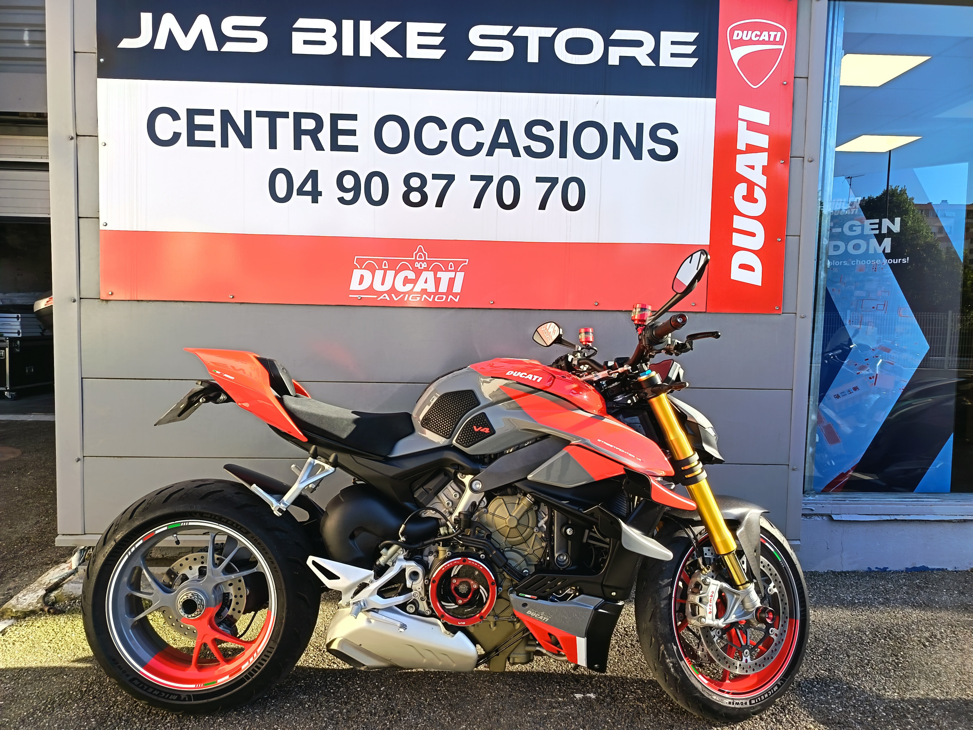 DUCATI STREETFIGHTER V4S