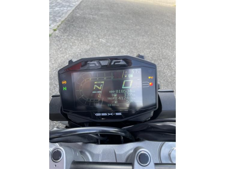 SUZUKI GSX-S 950