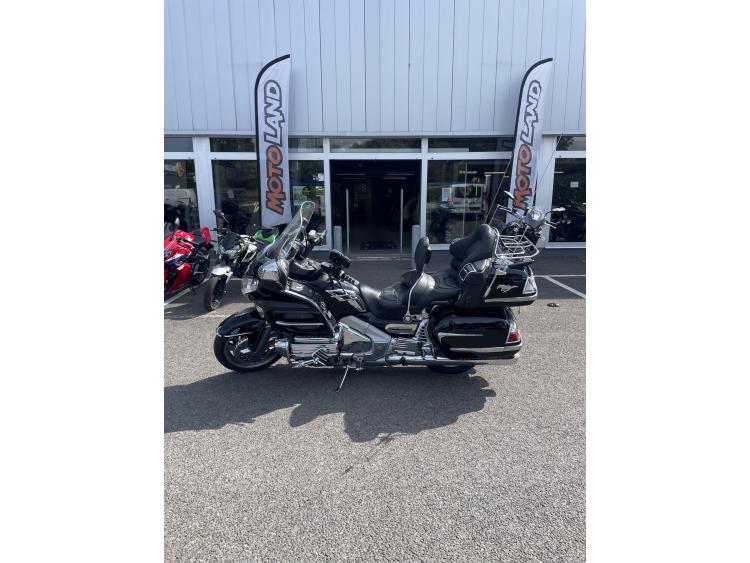 HONDA GL 1800 GOLDWING