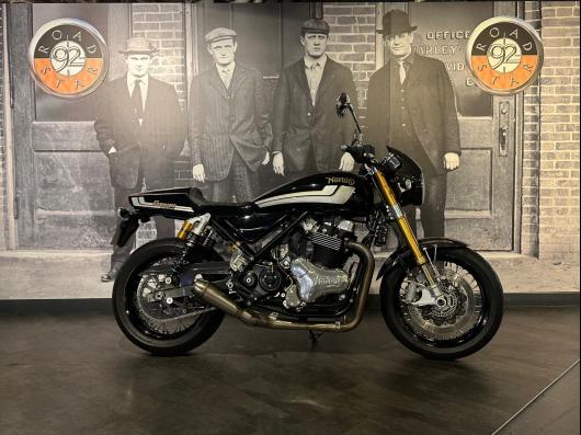 NORTON STREET COMMANDO 961