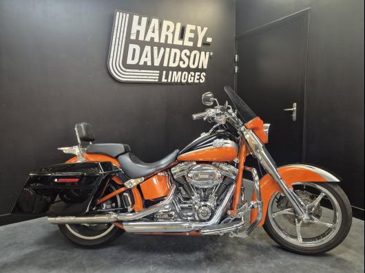 HARLEY-DAVIDSON SOFTAIL CONVERTIBLE 1800 CVO