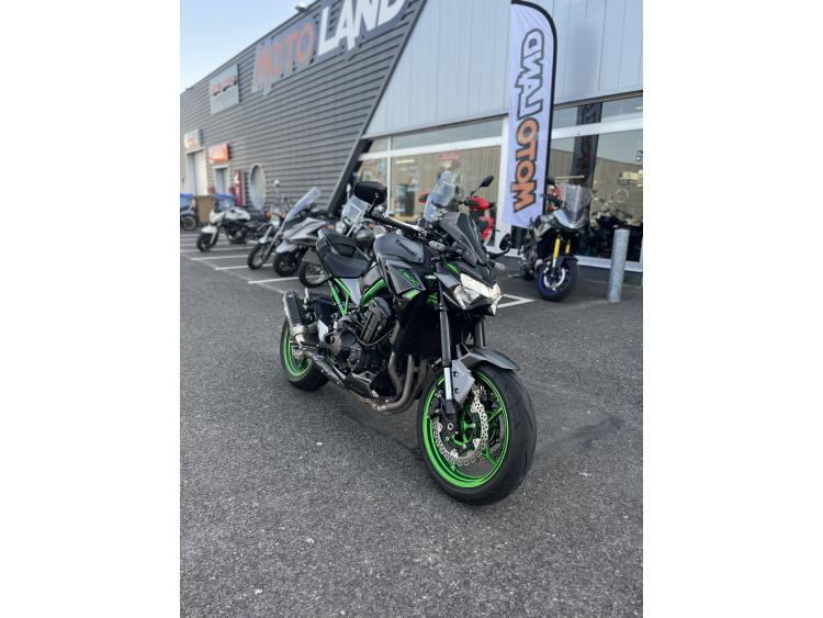 KAWASAKI Z 900