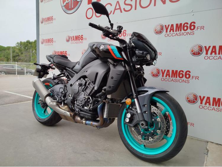 YAMAHA MT-10