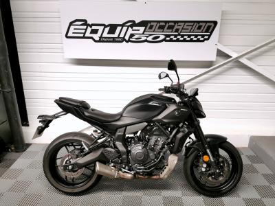 YAMAHA MT-07