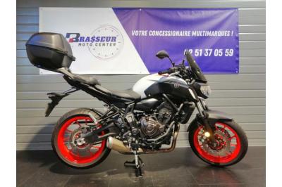 YAMAHA MT-07