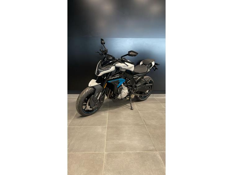 CF MOTO NK 675