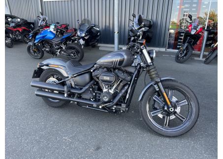 HARLEY-DAVIDSON SOFTAIL STREET BOB 1868