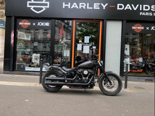 HARLEY-DAVIDSON SOFTAIL STREET BOB 1745