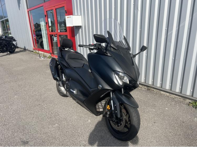 YAMAHA XP T-MAX 560 (A PARTIR DE 131€/MOIS)