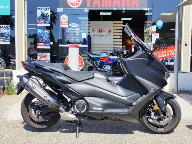 YAMAHA XP T-MAX 560