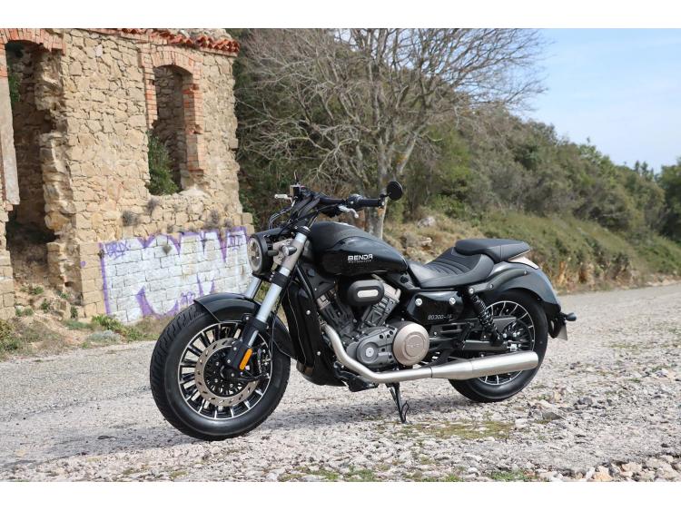 BENDA MOTOR 125 rock