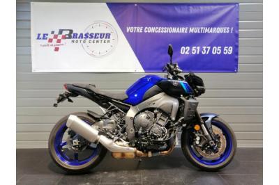 YAMAHA MT-10