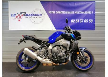 YAMAHA MT-10