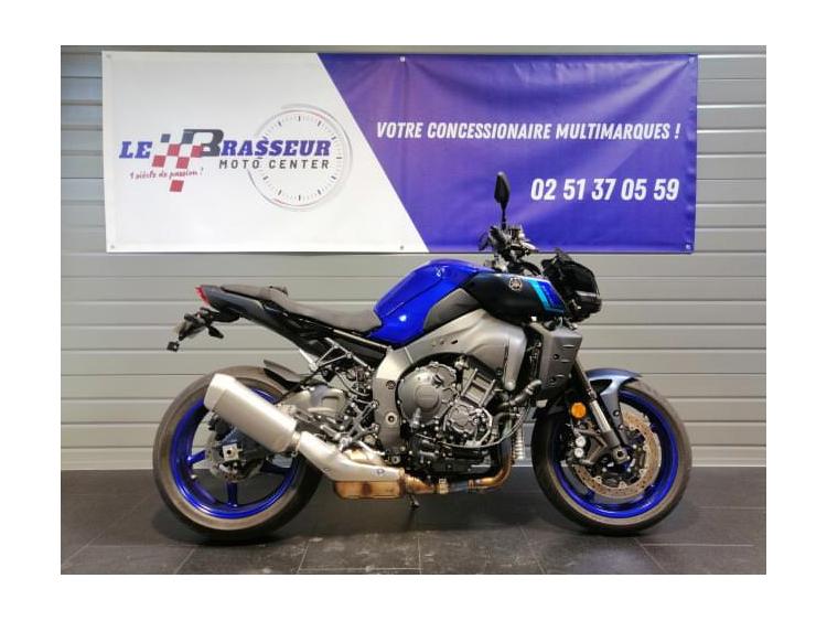 YAMAHA MT-10