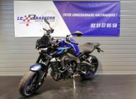 YAMAHA MT-10