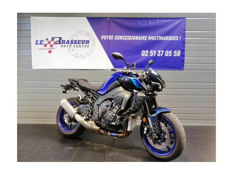 YAMAHA MT-10