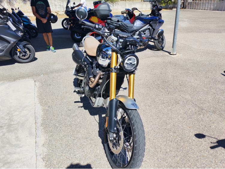 TRIUMPH SCRAMBLER 1200 XE
