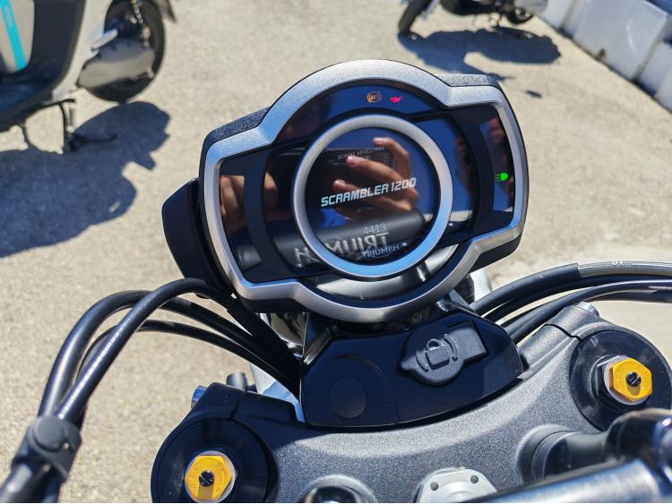 TRIUMPH SCRAMBLER 1200 XE