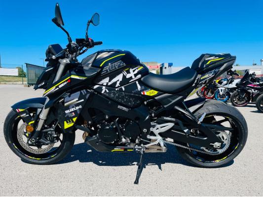 SUZUKI GSX-S 950