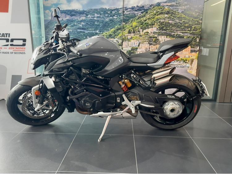 MV AGUSTA BRUTALE 1000 RS