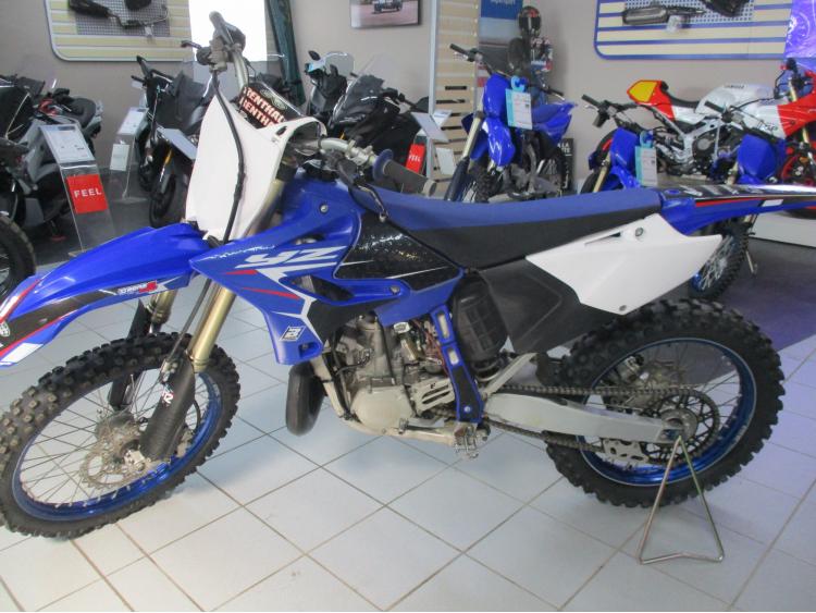 YAMAHA YZ250