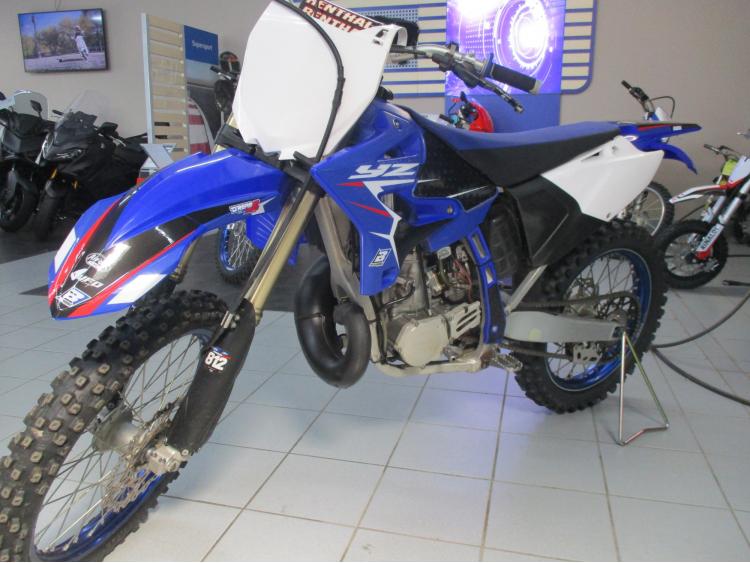 YAMAHA YZ250