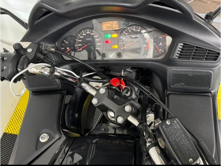 HONDA NTV DEAUVILLE 700 C-ABS