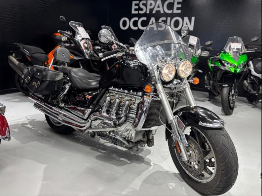 TRIUMPH Rocket III Touring