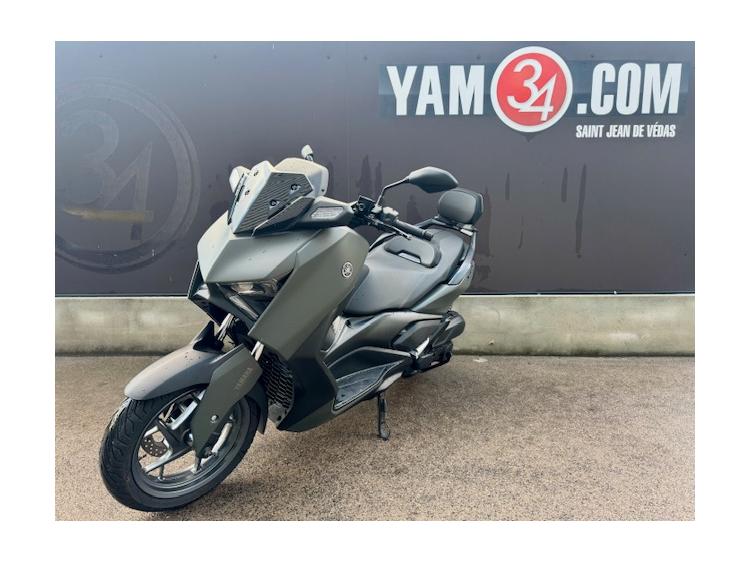 YAMAHA XMAX 125