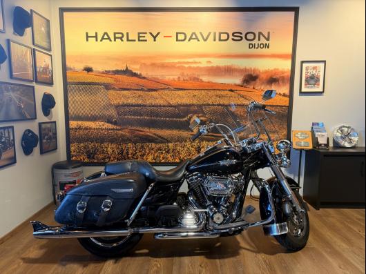 HARLEY-DAVIDSON TOURING ROAD KING 1690 CLASSIC