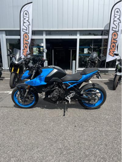 SUZUKI GSX-8S A2