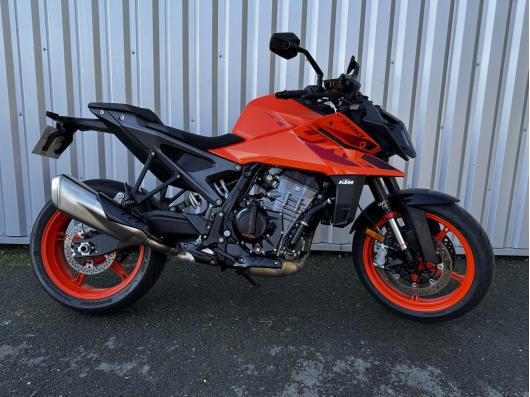KTM 990 DUKE