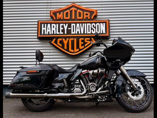 HARLEY-DAVIDSON TOURING STREET GLIDE 1923 CVO 