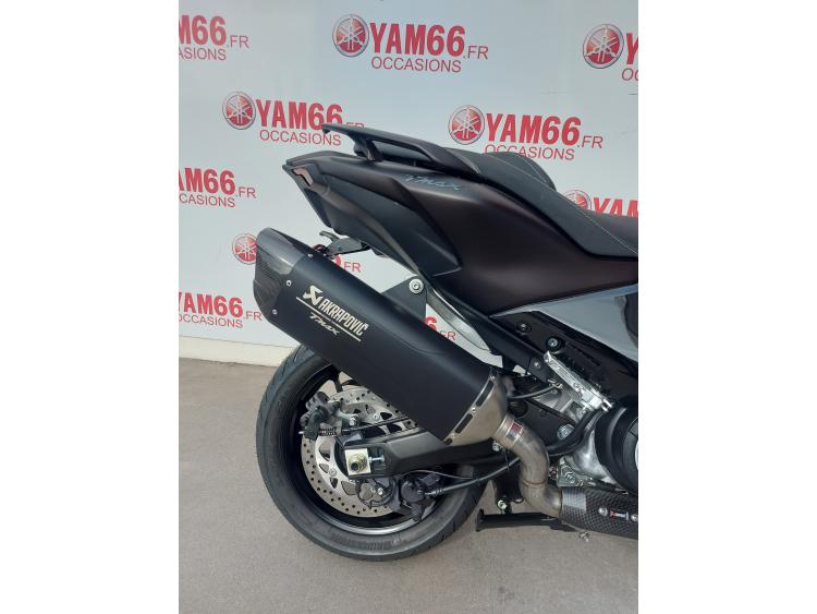 YAMAHA XP T-MAX 560 TECH MAX Pack BCD + Ligne Akrapovic Titane