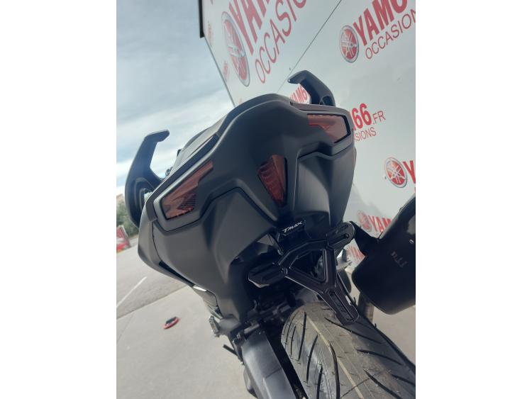 YAMAHA XP T-MAX 560 TECH MAX Pack BCD + Ligne Akrapovic Titane