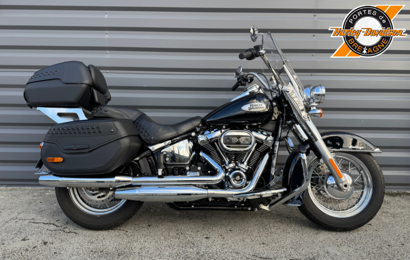 HARLEY-DAVIDSON SOFTAIL HERITAGE 1868 CLASSIC