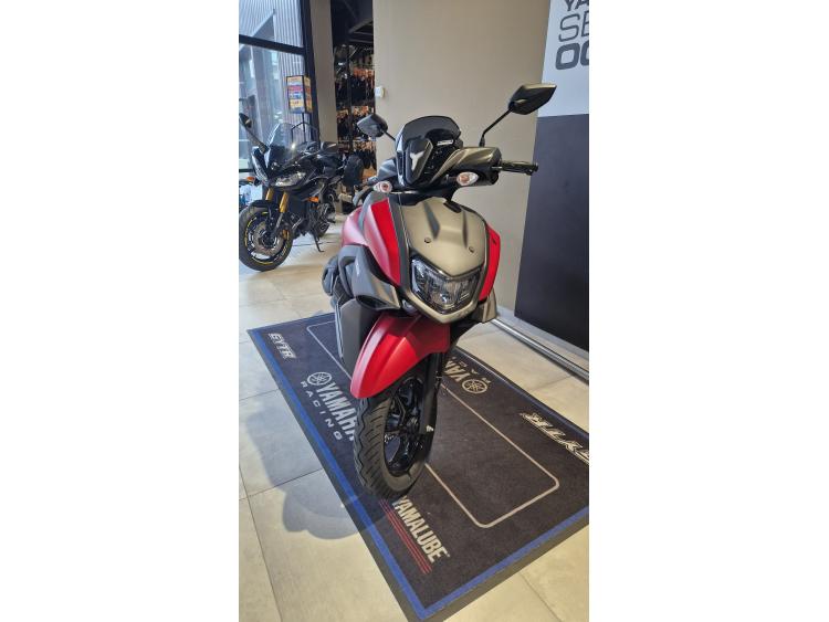 YAMAHA RayZR 125