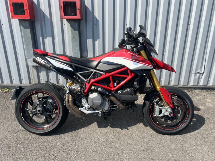 DUCATI HYPERMOTARD 950 SP