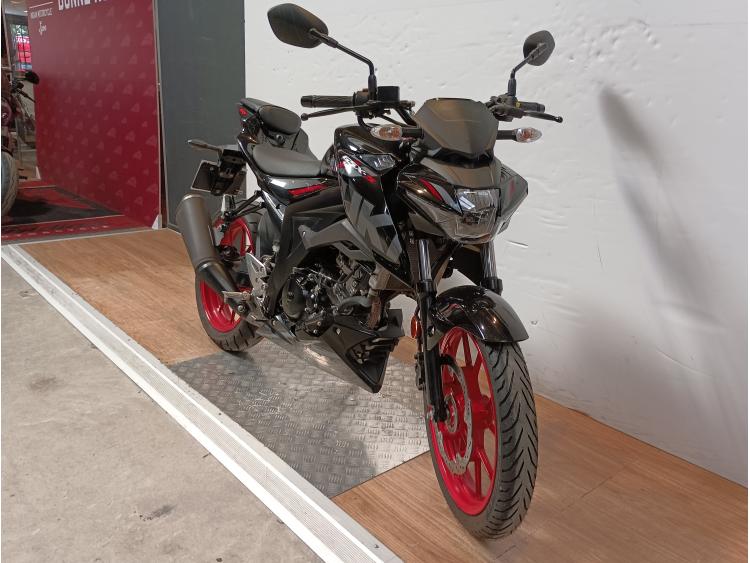 SUZUKI GSX-S 125