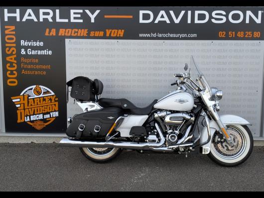 HARLEY-DAVIDSON TOURING ROAD KING 1690 CLASSIC