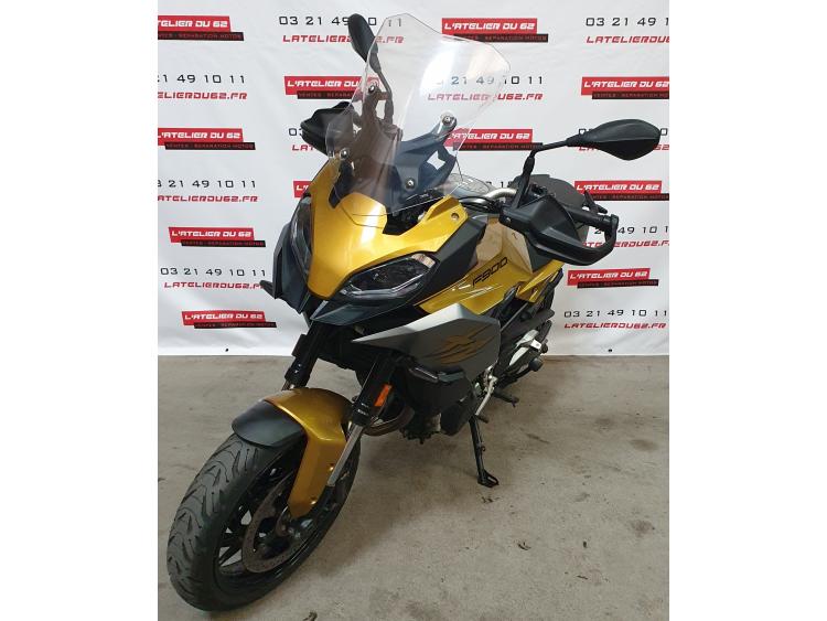 BMW F 900 XR